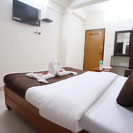 Ganesh Guest House Chennai Bagian luar foto