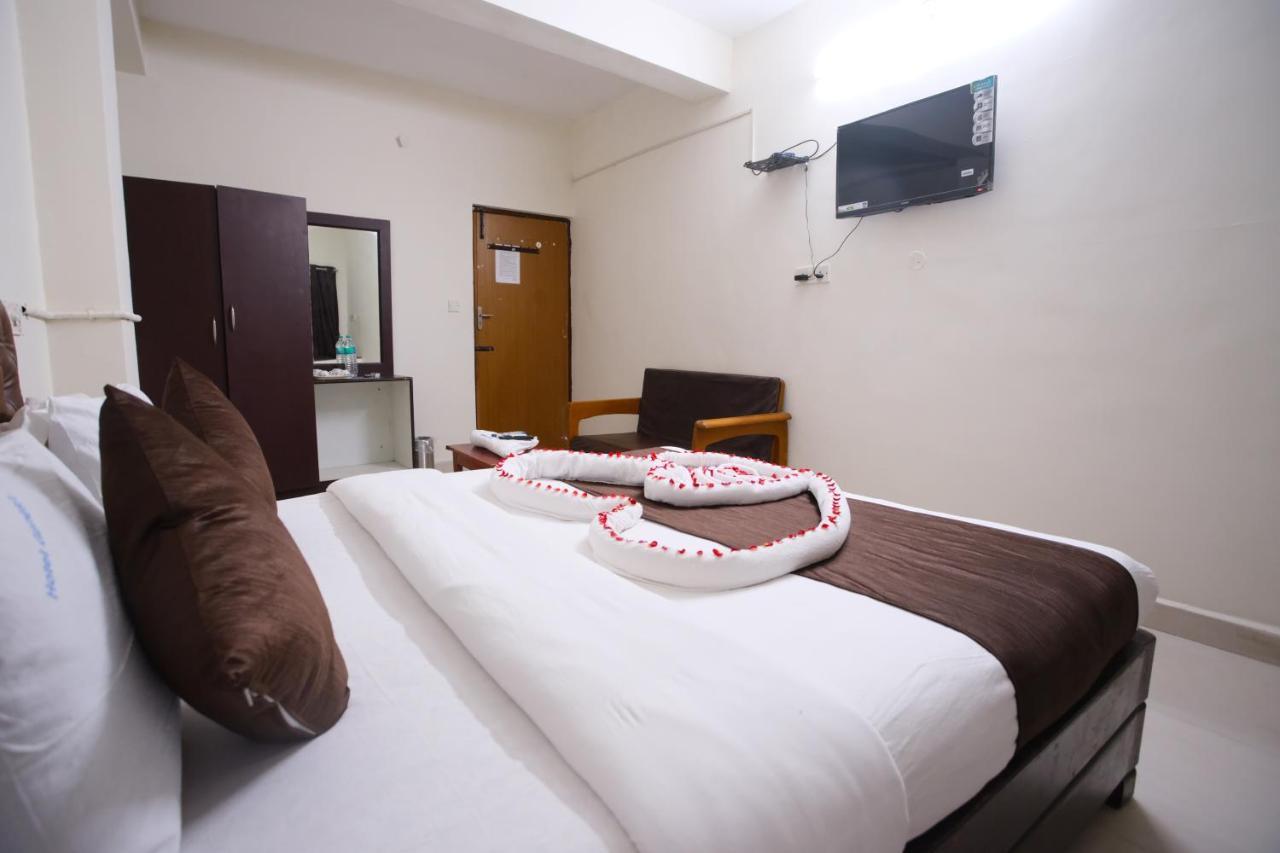 Ganesh Guest House Chennai Bagian luar foto