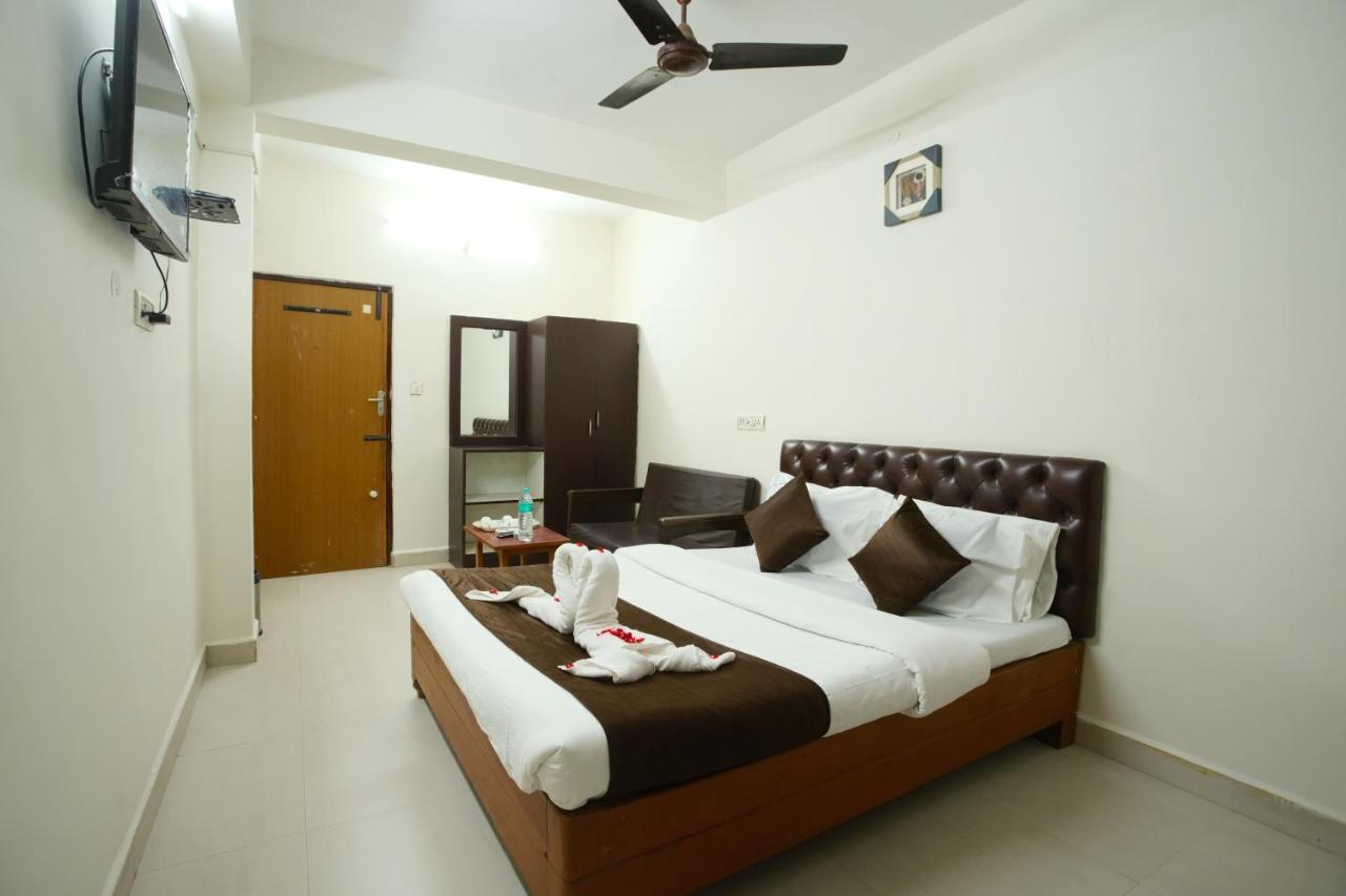 Ganesh Guest House Chennai Bagian luar foto