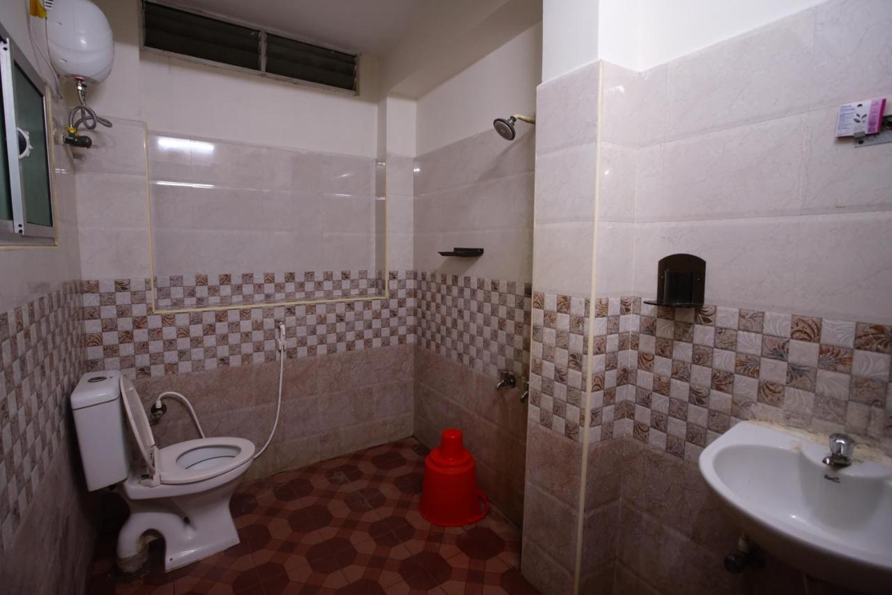 Ganesh Guest House Chennai Bagian luar foto