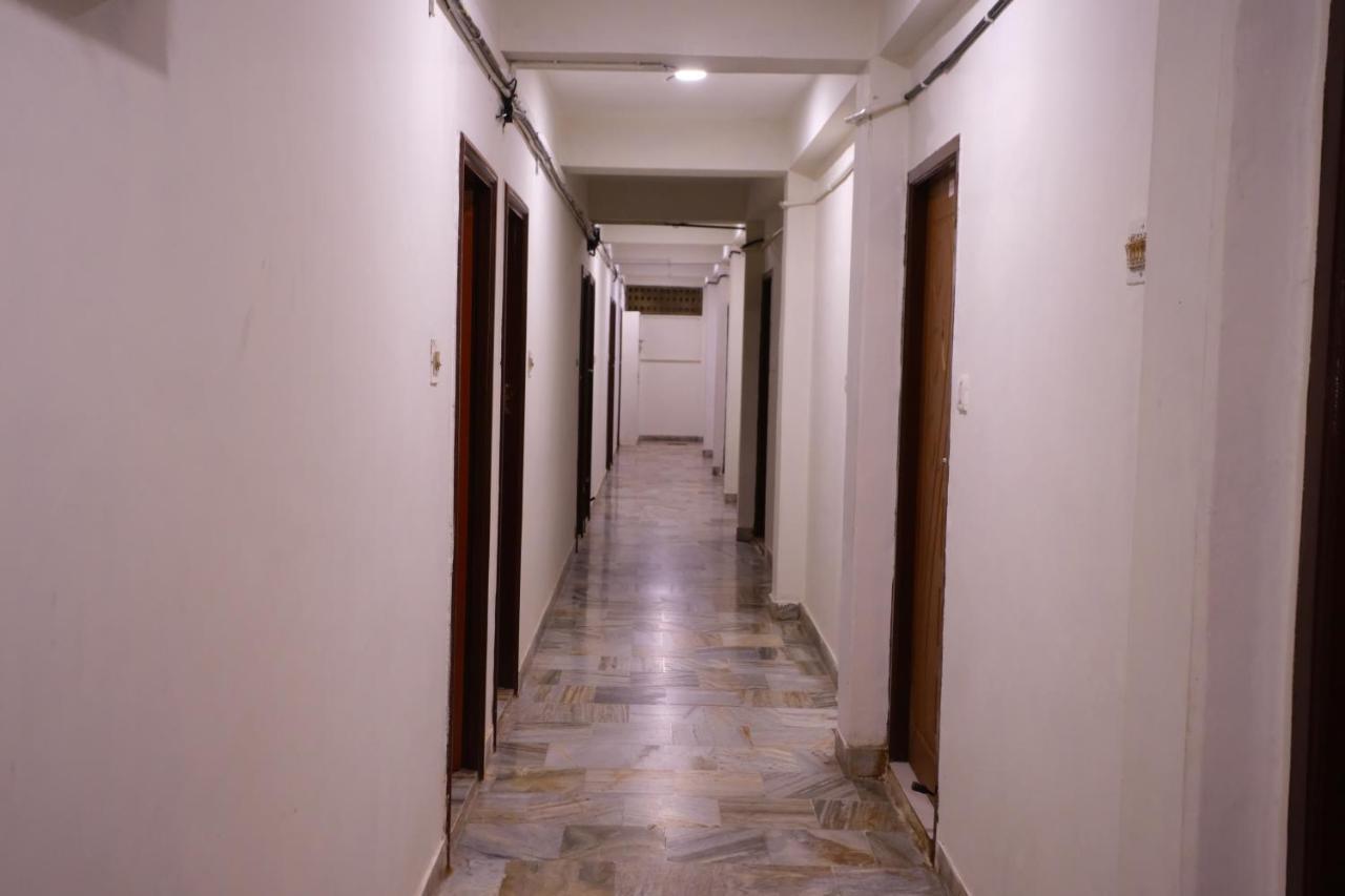Ganesh Guest House Chennai Bagian luar foto