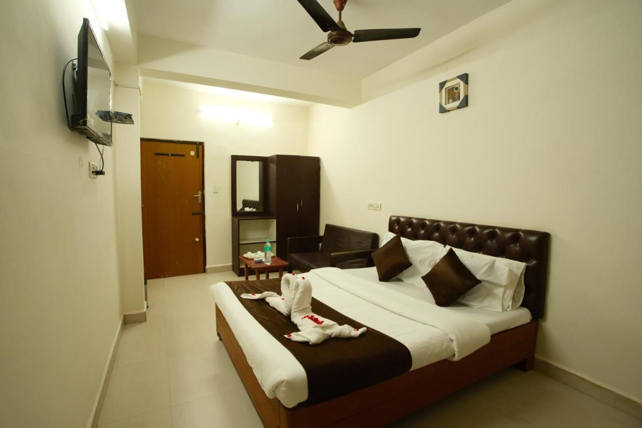 Ganesh Guest House Chennai Bagian luar foto